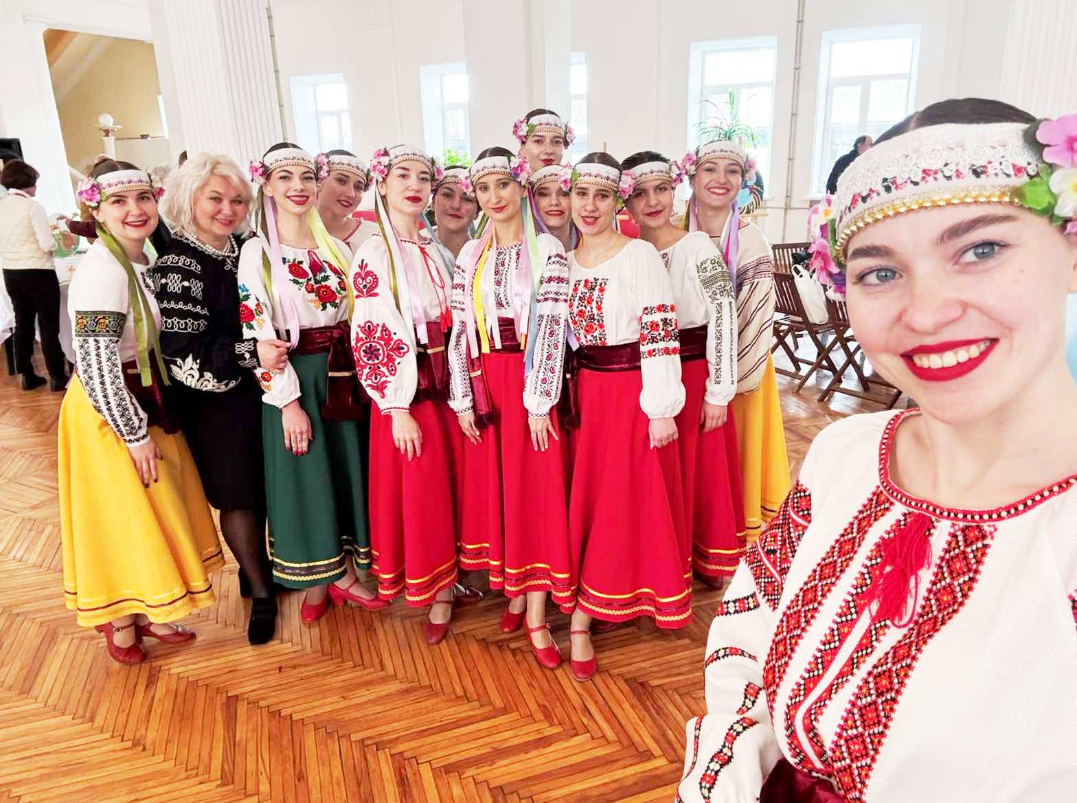   В очікуванні виступу.jpg